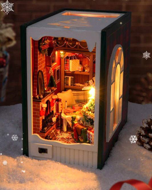 Christmas Book Nook - 3D Wood with LED Lights - Brand New