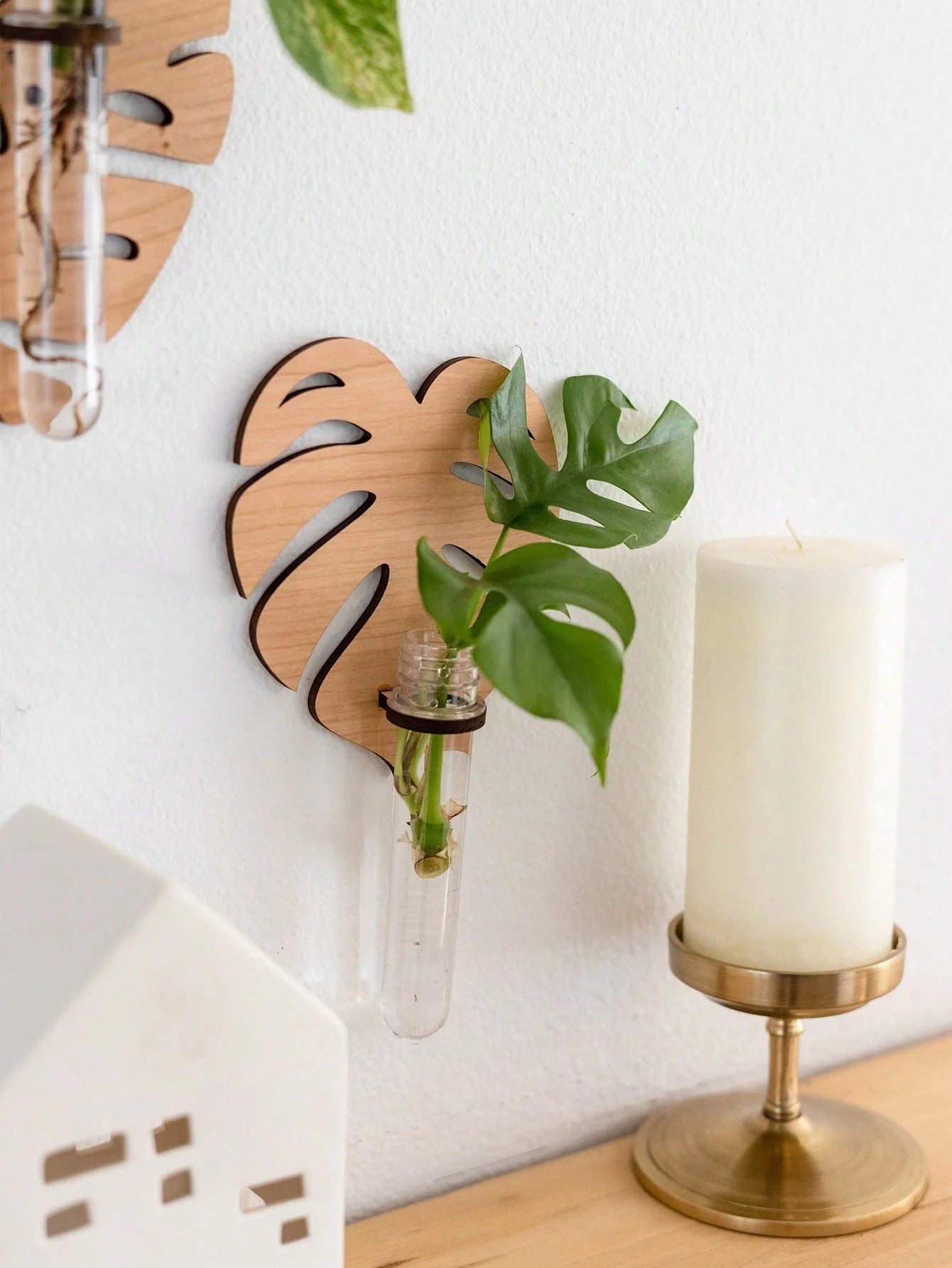 1/2 Pcs Wooden Monstera Leaf Shape Wall Mounted Hydroponics Tubes - Brand New
